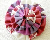 Stacked Flower No 6 - small fabric brooch