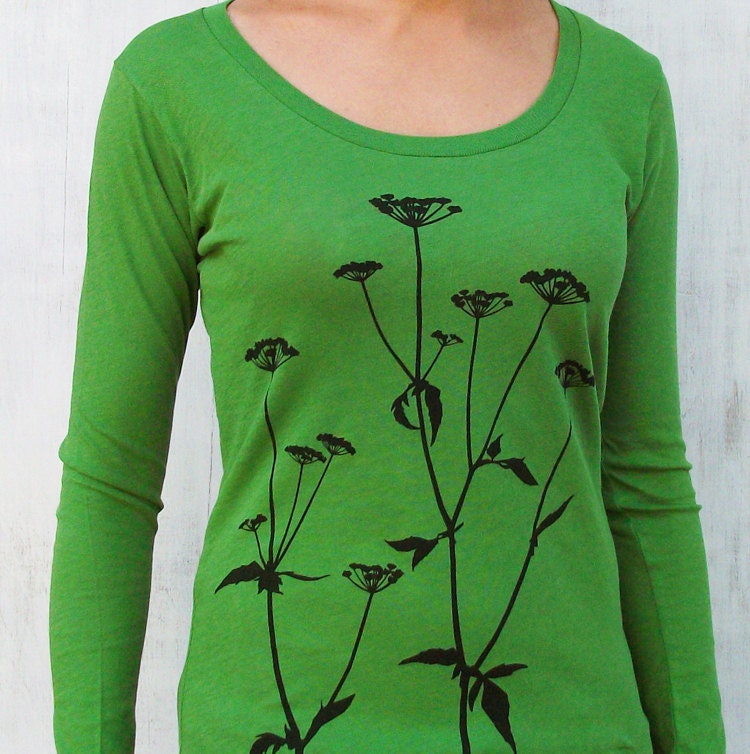 Womens Organic T-shirt with Queen Anne's Lace - Long Sleeve Scoop Neck Kelly Green