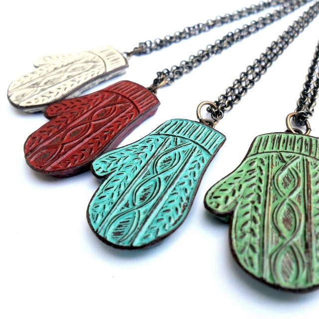 20% OFF SALE - Cream, Rust Red, Turquoise and Green Cable Knit Mitten Necklace - Smittens