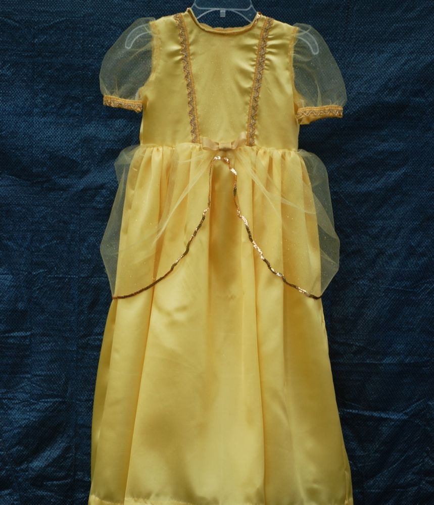 Girl, size 6/7, Princess dress, yellow/gold.