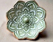 Green Lotus Ring Holder Bowl gold edged