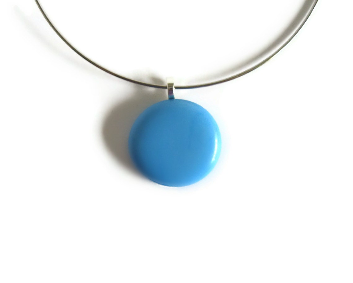 Sky Blue Opalescent Glass Pendant with Neck Wire Choker