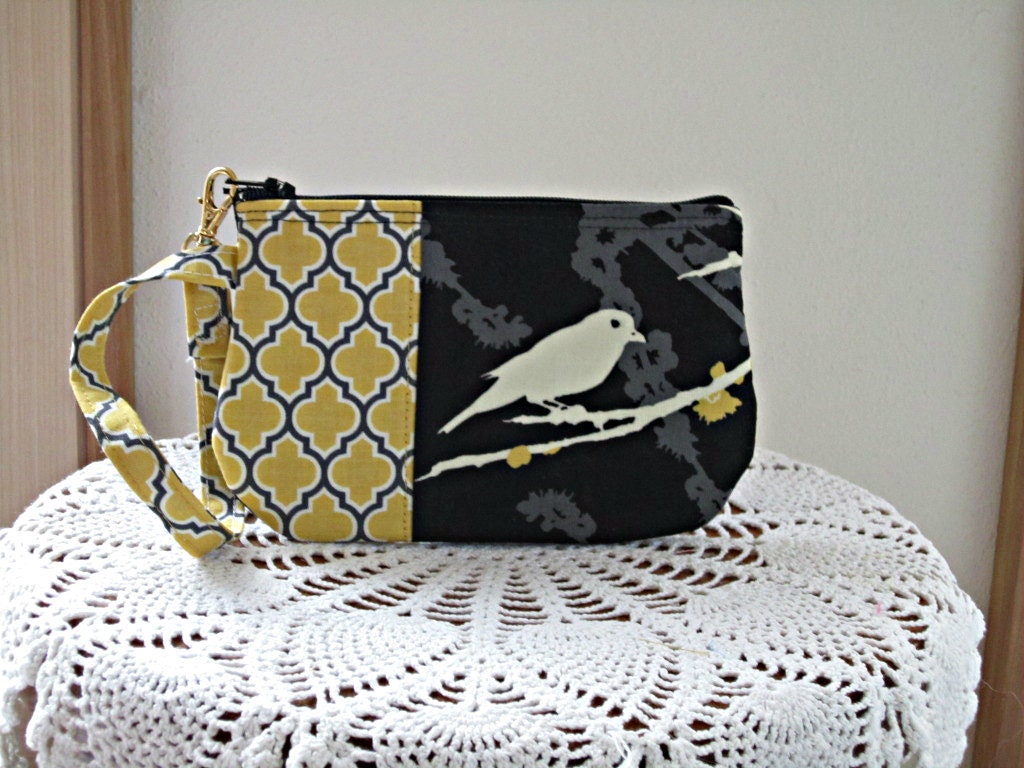 Wristlet Clutch Zipper Gadget Purse Pouch Songbirds