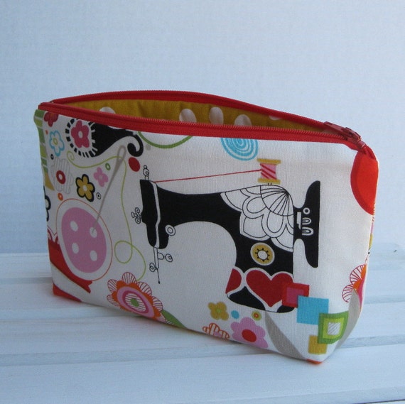 Fabric Zippered Pouch Clutch Bag - Sew Now - Sew Wow