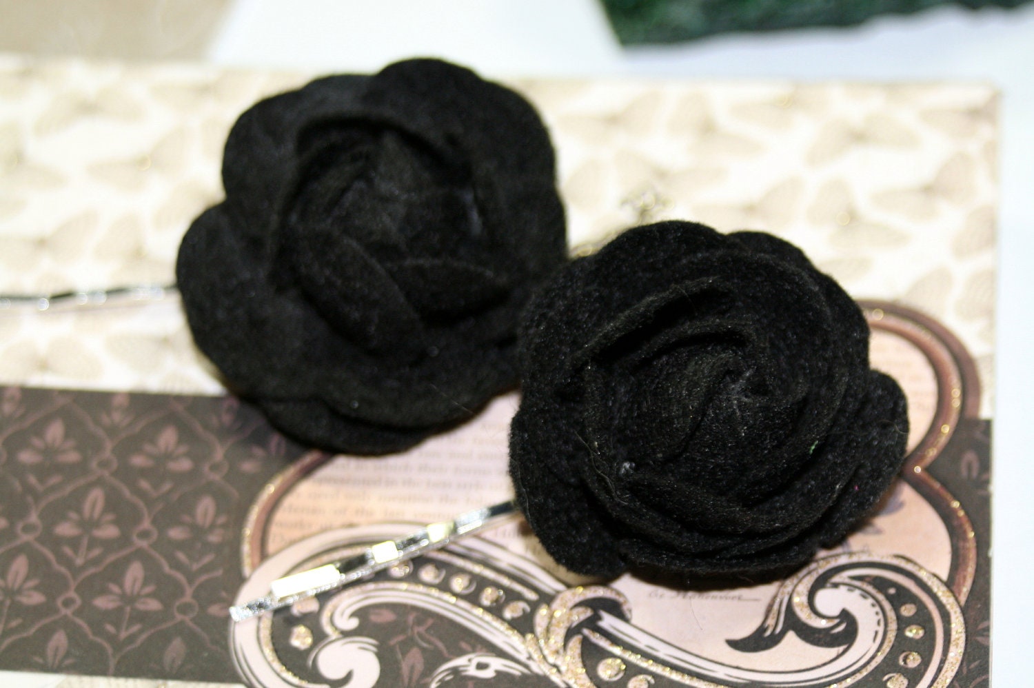 Ze Black Rose Duet Bobby Pin Set Macabre n Mischief About Shipping Banished