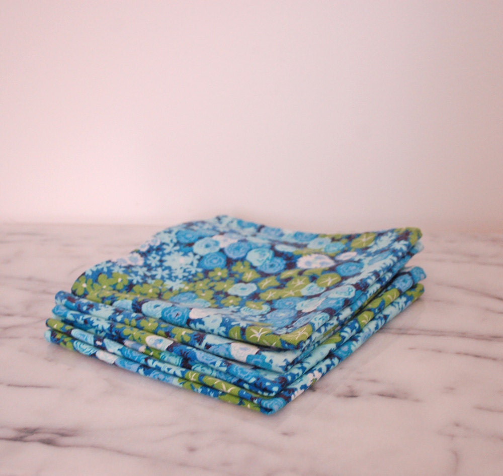 vintage blue and  green floral cloth napkins set of four spring flowers