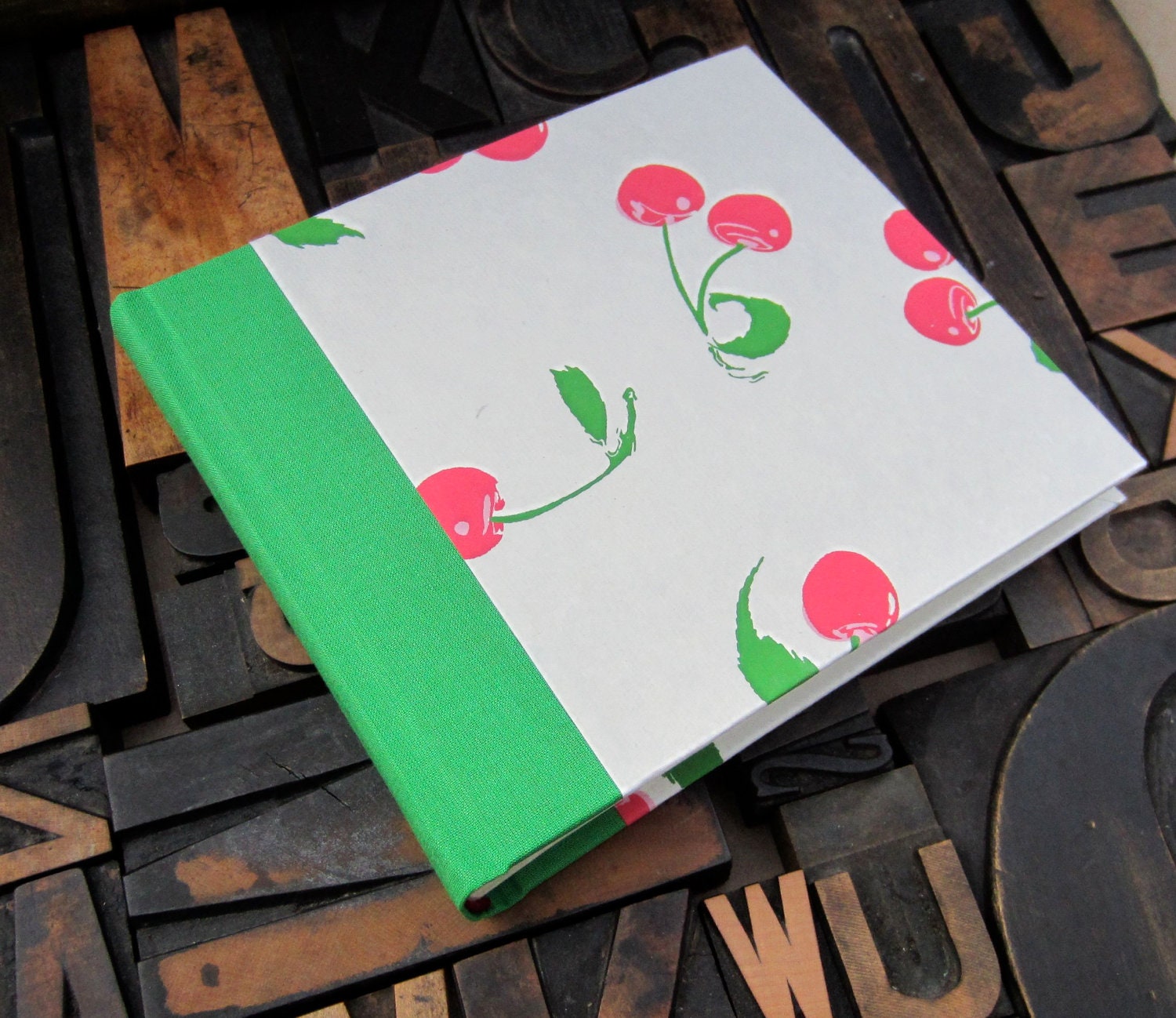 Photo Album - Small Cherries