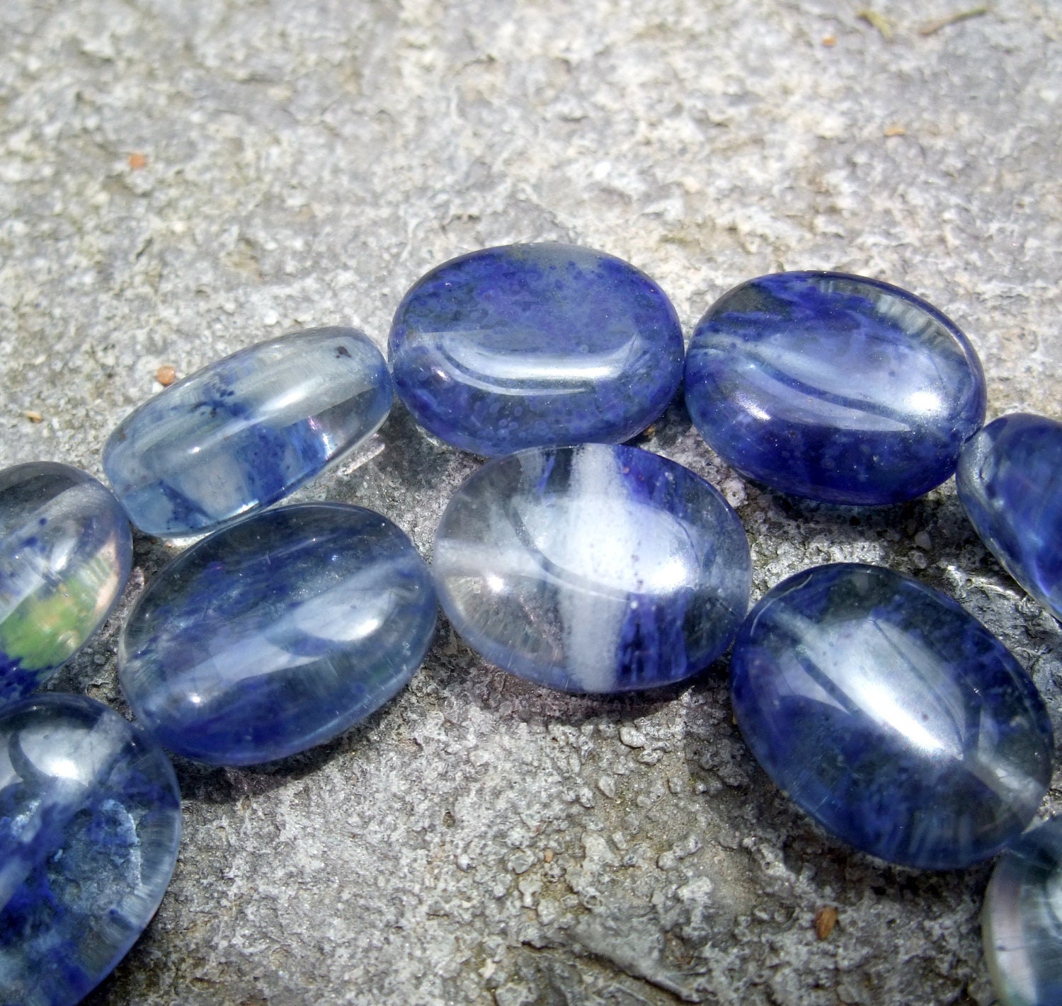 BLUEBERRY Quartz Oval Beads 14mm TEN Beads by Beads2Jewels