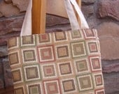 Hip to be Square Tote