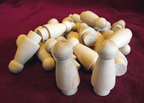 Bulk Pack of 25 of the No. 3 Girl with Skirt Peg Doll