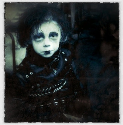 Tim Burton children's costumes - Edward Scissorhands or the Red Queen - Custom Made