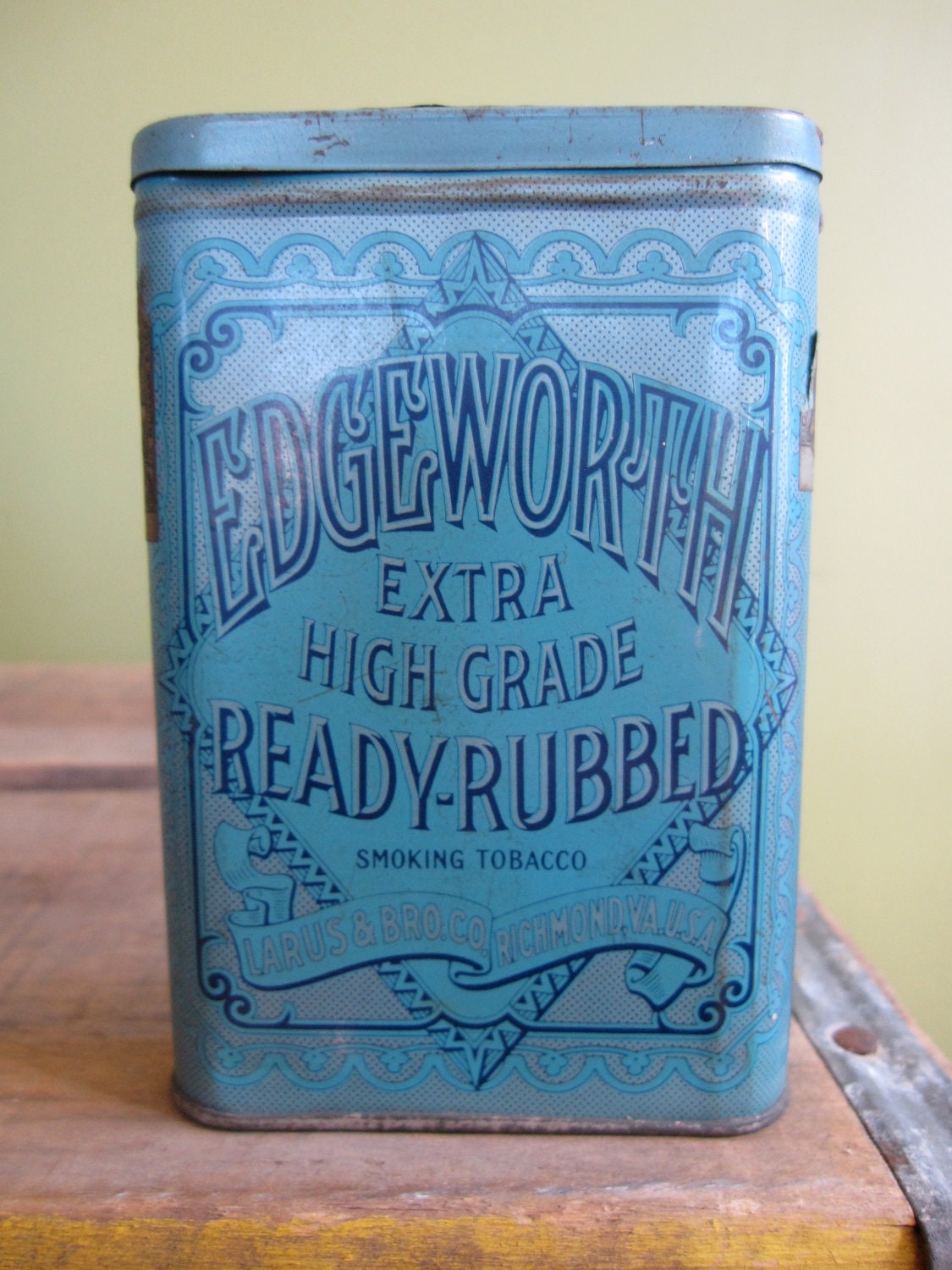 Antique Tobacco Tin Edgeworth Ready Rubbed HInged Lid