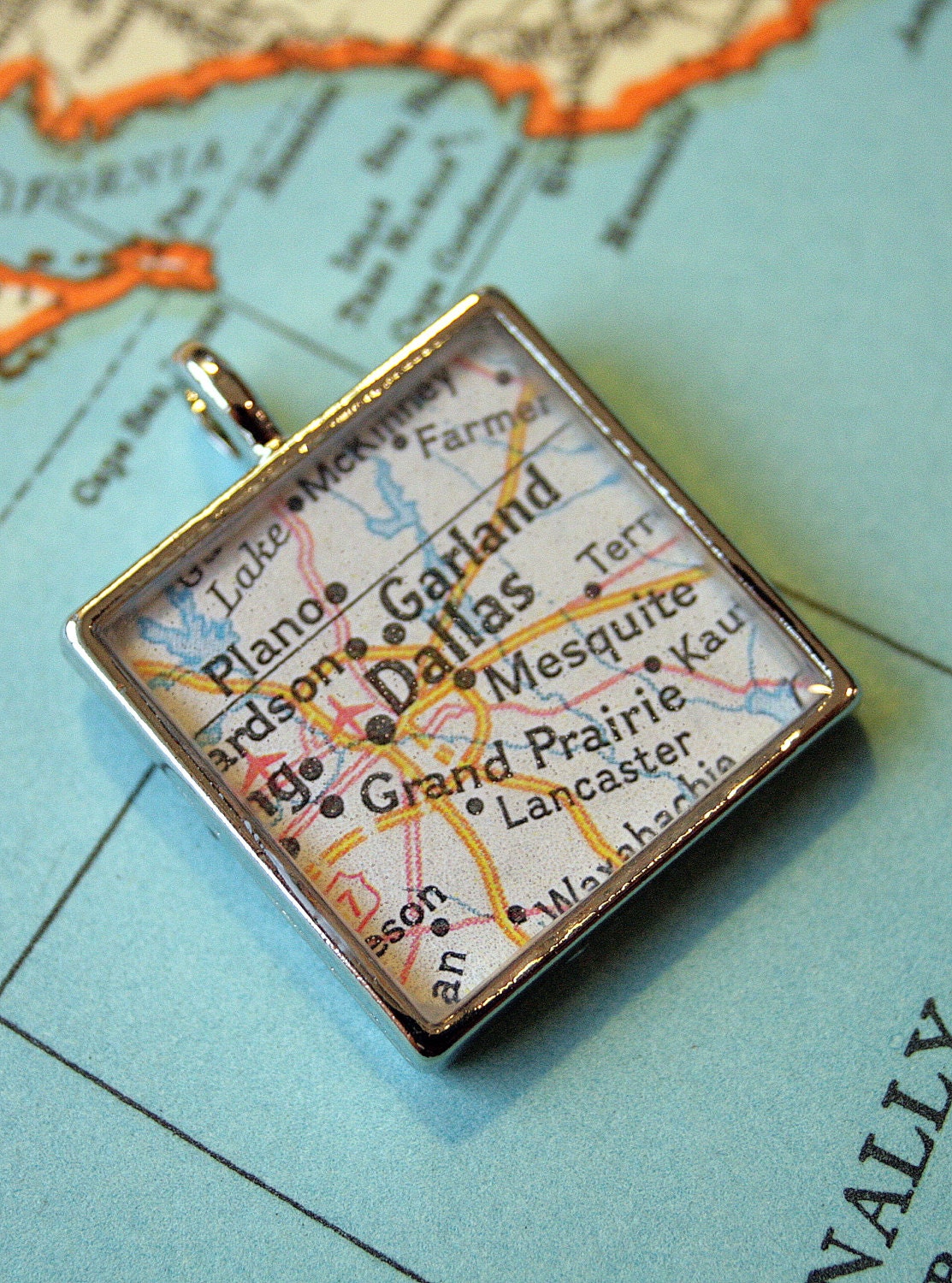 Dallas Texas Map Pendant