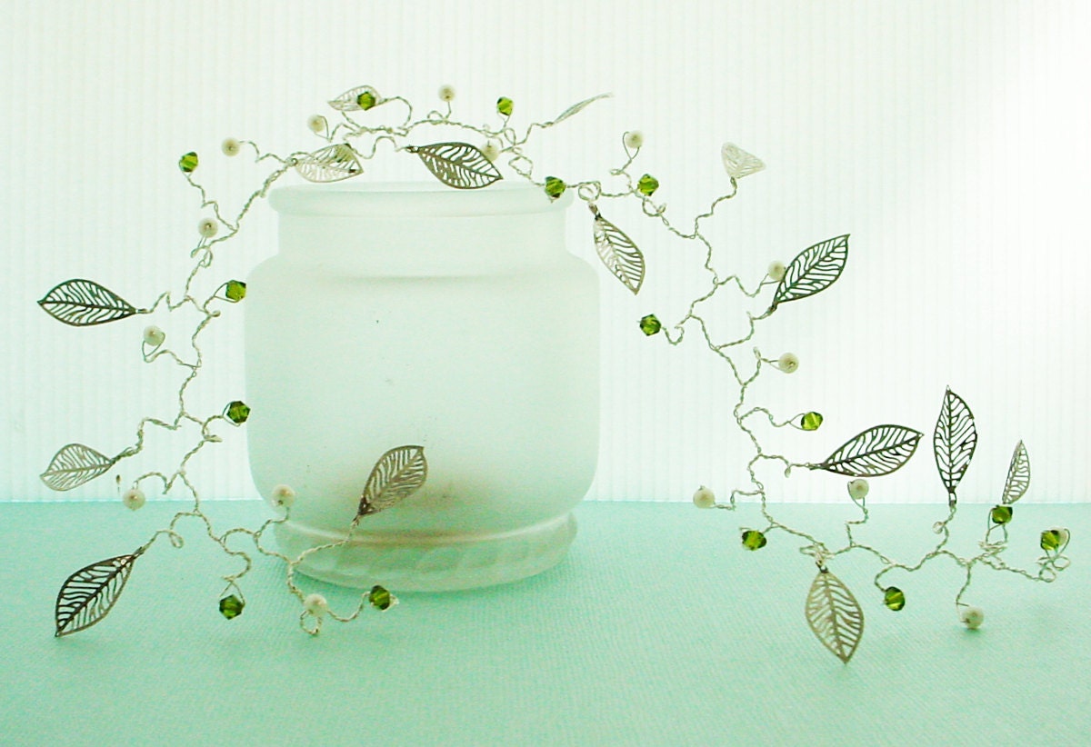 Bridal Hair Vine, Pearl, Leaf & Crystal on Silver - Customizable