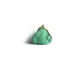 Coin Purse Knitted in Mint Green Cotton Yarn - branda