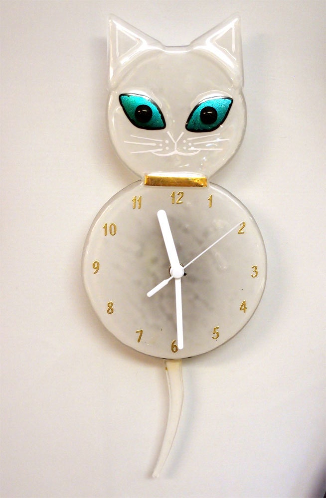 kitty kat clock