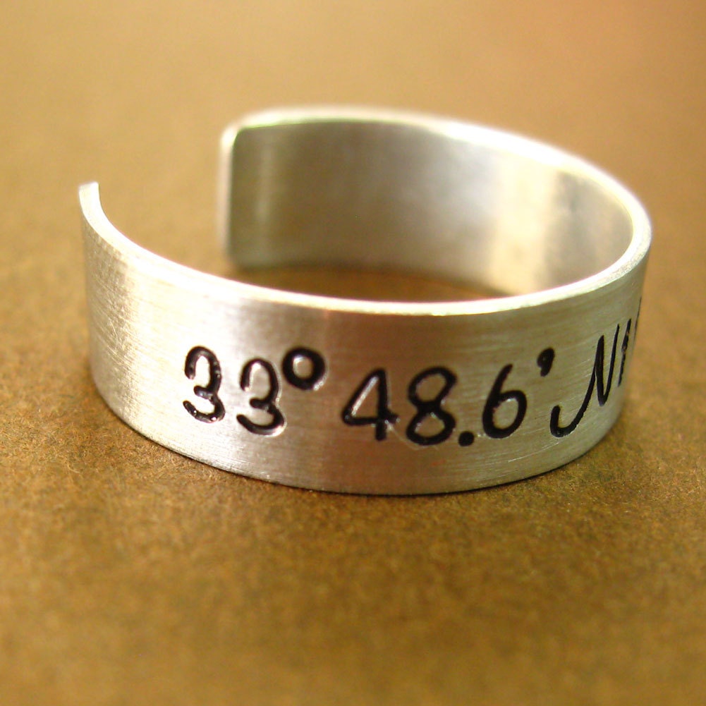 Personalized Latitude and Longitude Ring - Adjustable ring in aluminum, copper or brass