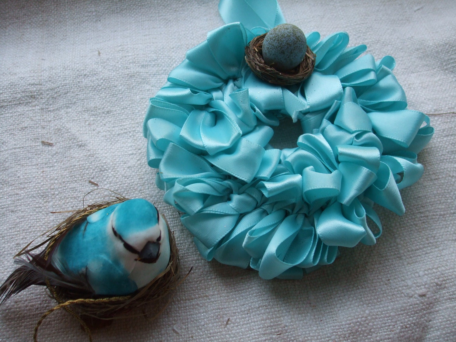 Ornament Collection 8 Wreath Bird Aqua Turquoise Nest