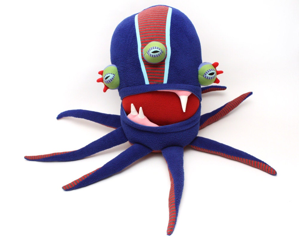 Salvatore Giant Squidious Monster