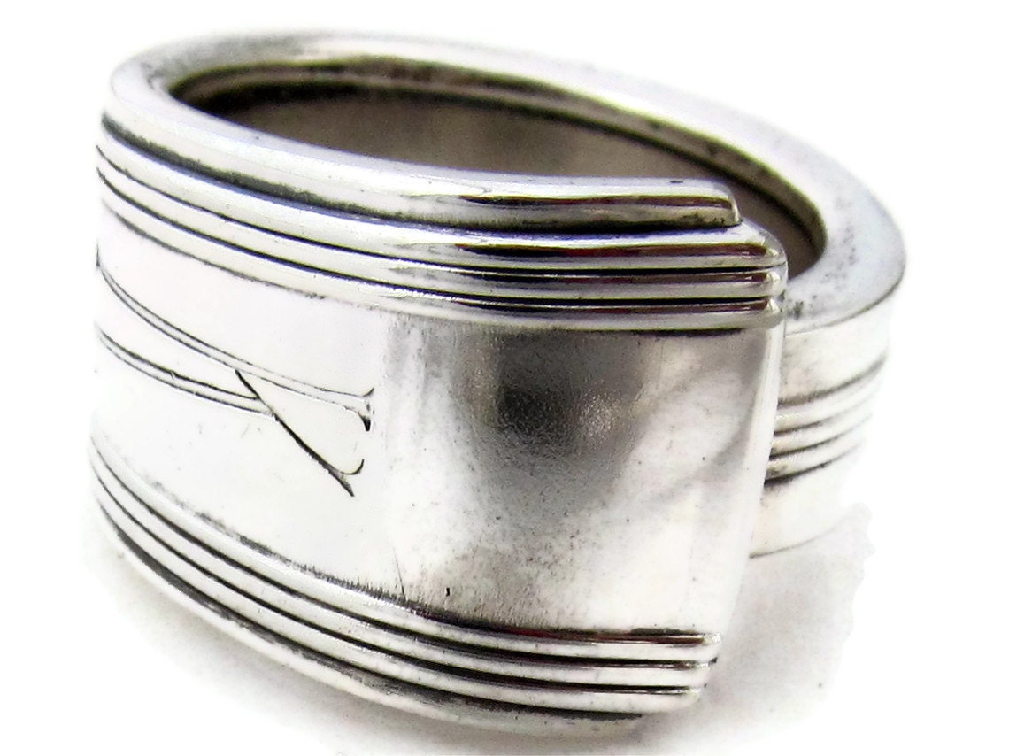 Spoon Ring, Antique K Monogram Size 9 1938 Revelation Pattern