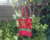 Two tone tote in bold geometric print