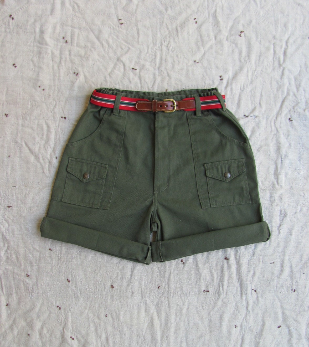 vintage c.1980s official Boy Scouts olive green cargo shorts