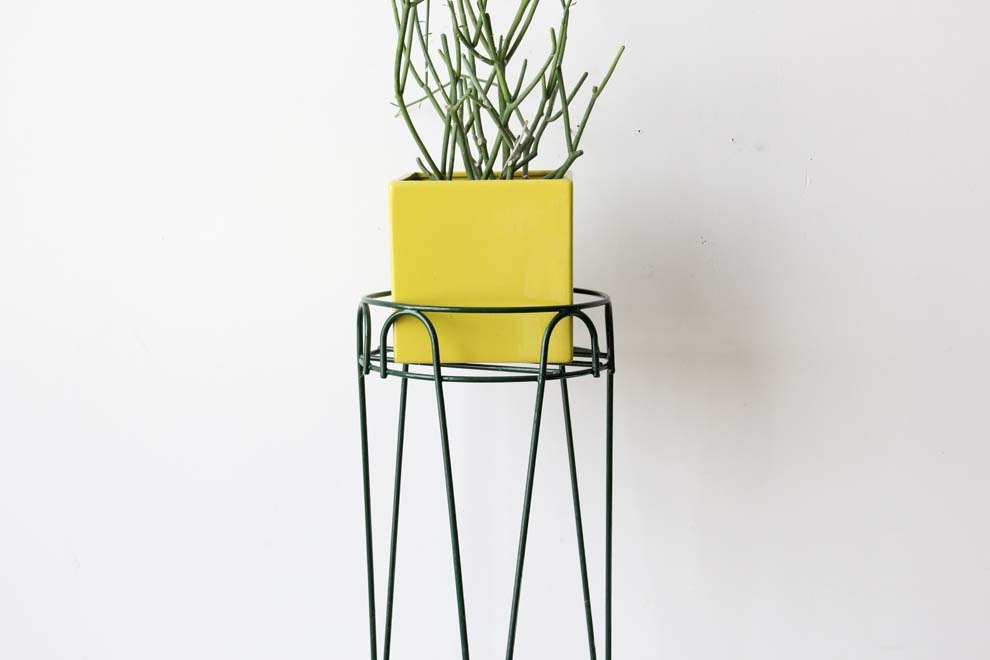 Modern Metal Hairpin Plant Stand
