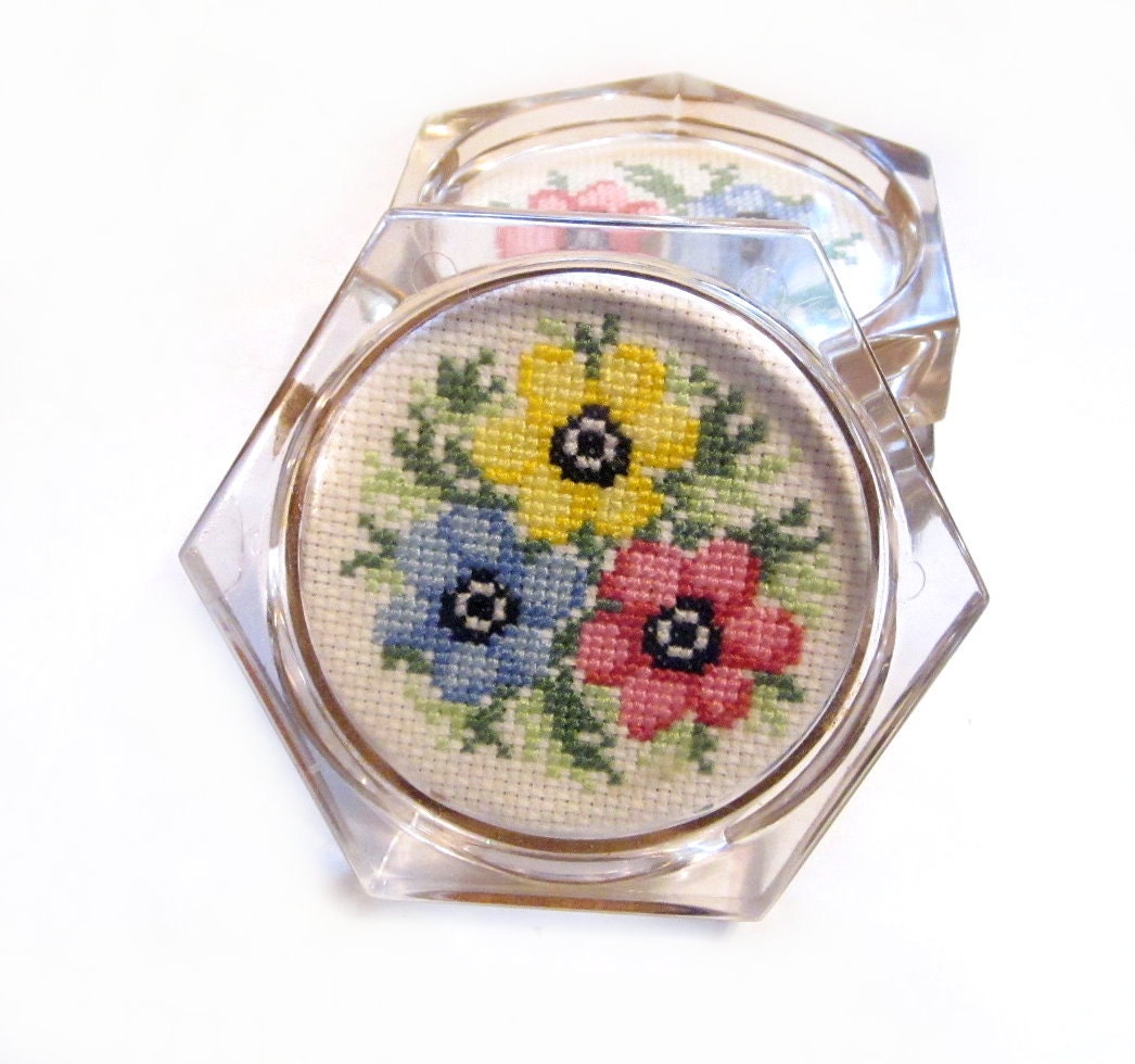 Lucite / Needlepoint Flower Coasters