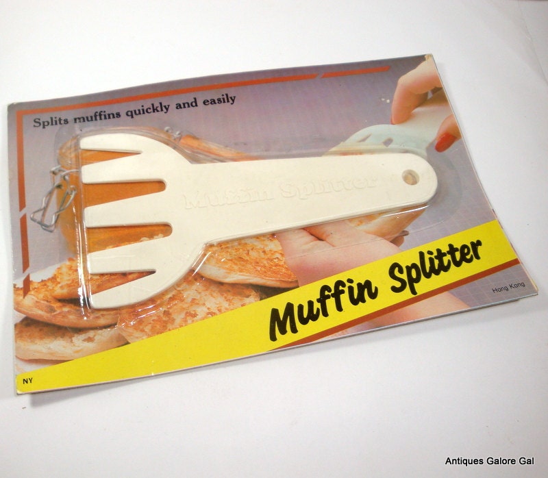 Vintage Muffin Splitter Kitchen Utensil by AntiquesGaloreGal