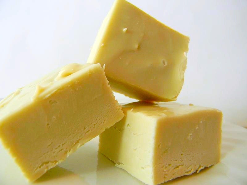 Julie's Fudge - CHAI TEA - 6 Pieces (1/2lb)