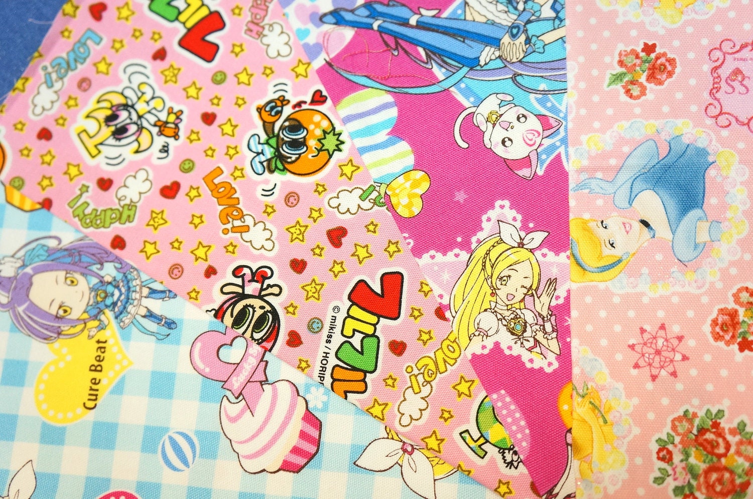 Girly fabric scrap Si76 Disney Princess Suite precure