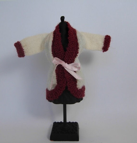 
Sweater Pattern for Mini Daschaunds Doxie Dachshund by CraftyMJC