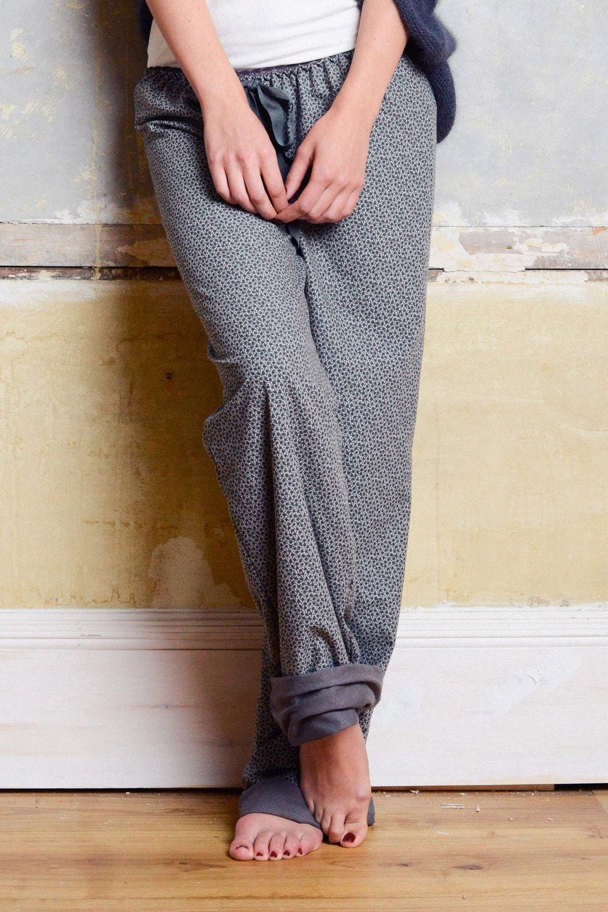 Lingerie sleepwear. Floral  (JERSEY LINED) Loungepant / pyjamas