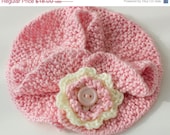 Little Girl's Pink Neck Warmer,  Ruffle  Scarf,  Hand Knit  Child's Scarf, Soft , Girl 4-9 Years Old - beadedwire