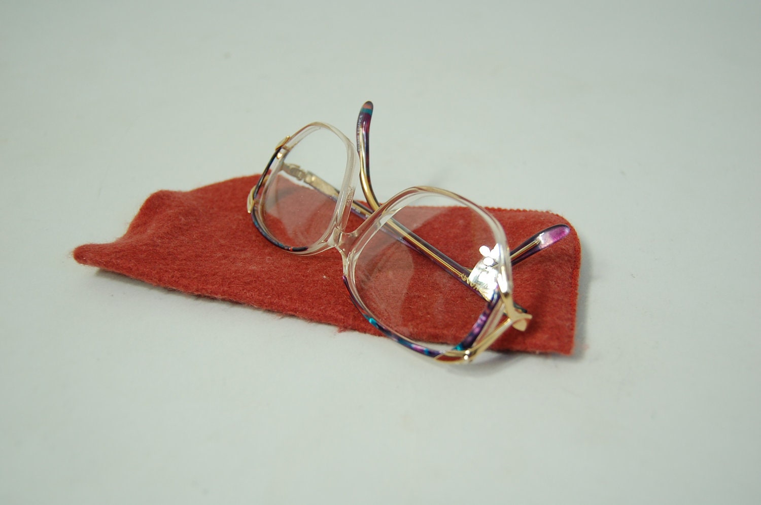 vintage L'AMY EYEGLASSES dead stock new