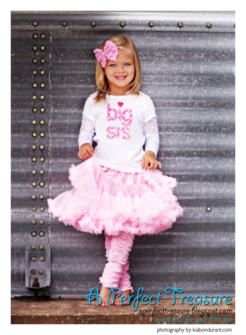 cutest big sis shirt ever.  carefully handstitched using soft minky fabric.  quick ship.
