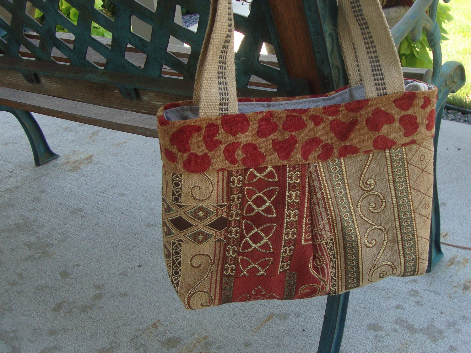 Handbag