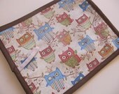 Brown sleepy owls TRAVEL chalkboard mat/placemat (a)