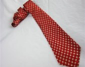 25% Off Storewide Sale // Vintage 1960s or 70s Necktie