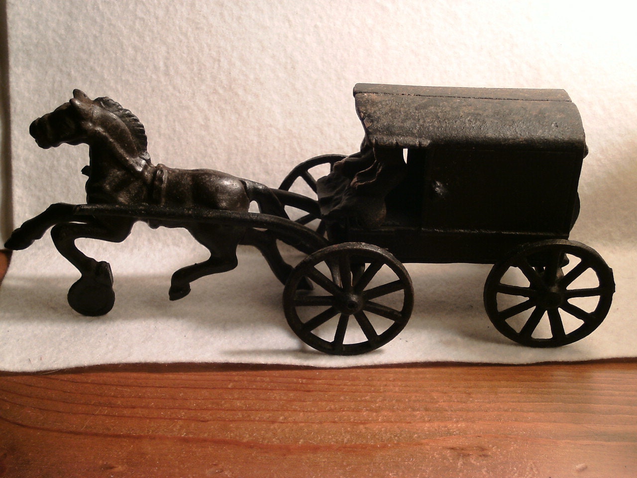 Vintage cast iron toy Amish horse and buggy by doonin on Etsy