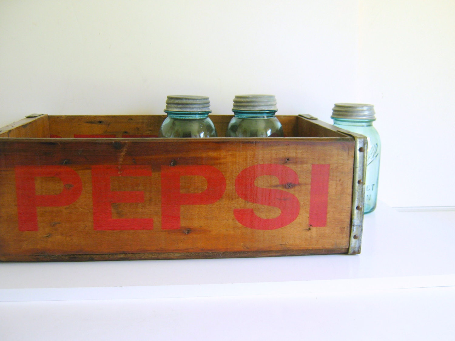 Pepsi Crate Wood/Pepsi Cola /Fresno California/Vintage Storage/Wall Display Shelf/Beverage