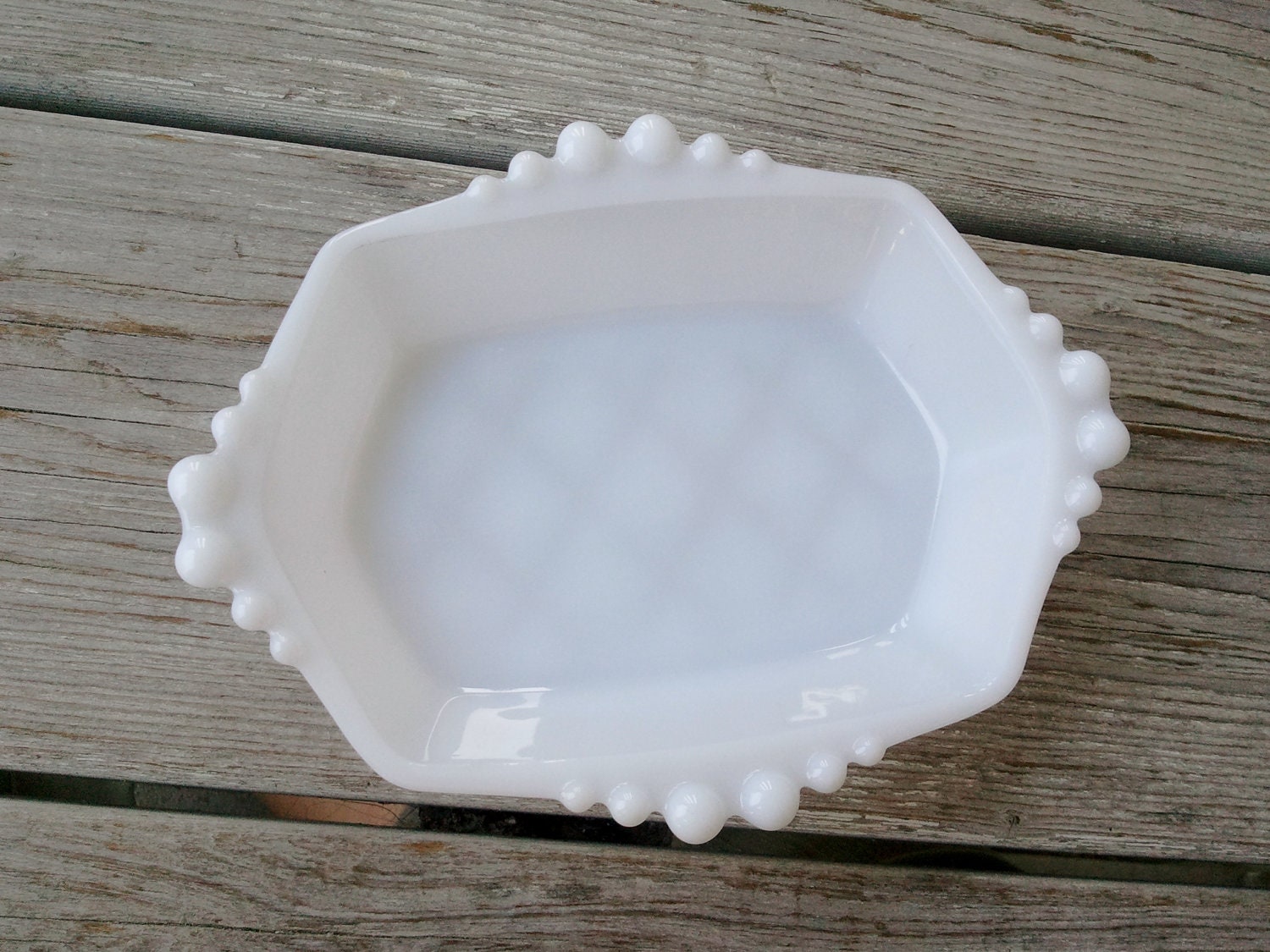 Milk Glass  Soap Dish - robynsetsy