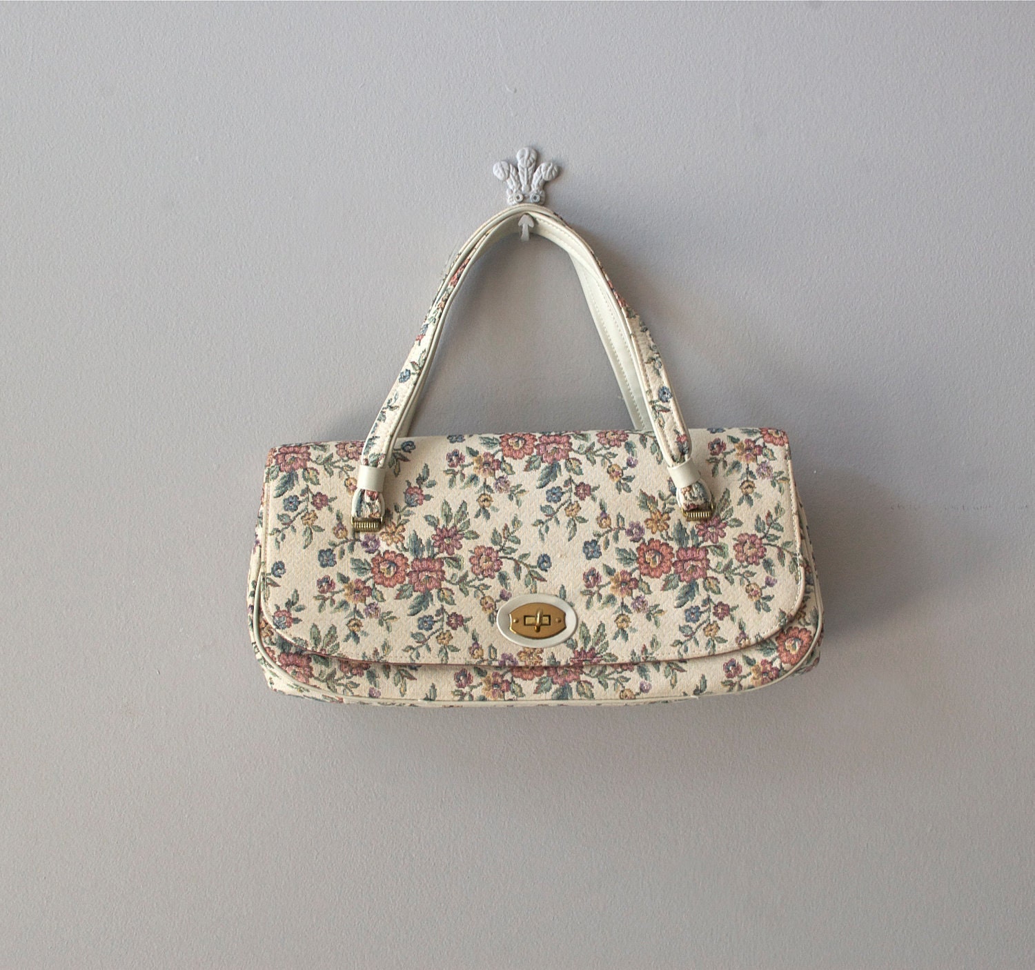 SALE tapestry bag / 1960s handbag / English Garden bag