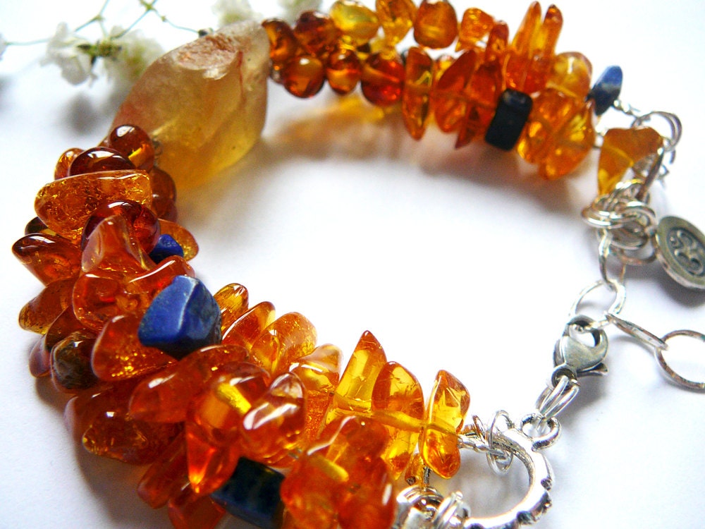 OM WellBeing Bracelet / Amber , Flourite, Lapis Lazuli