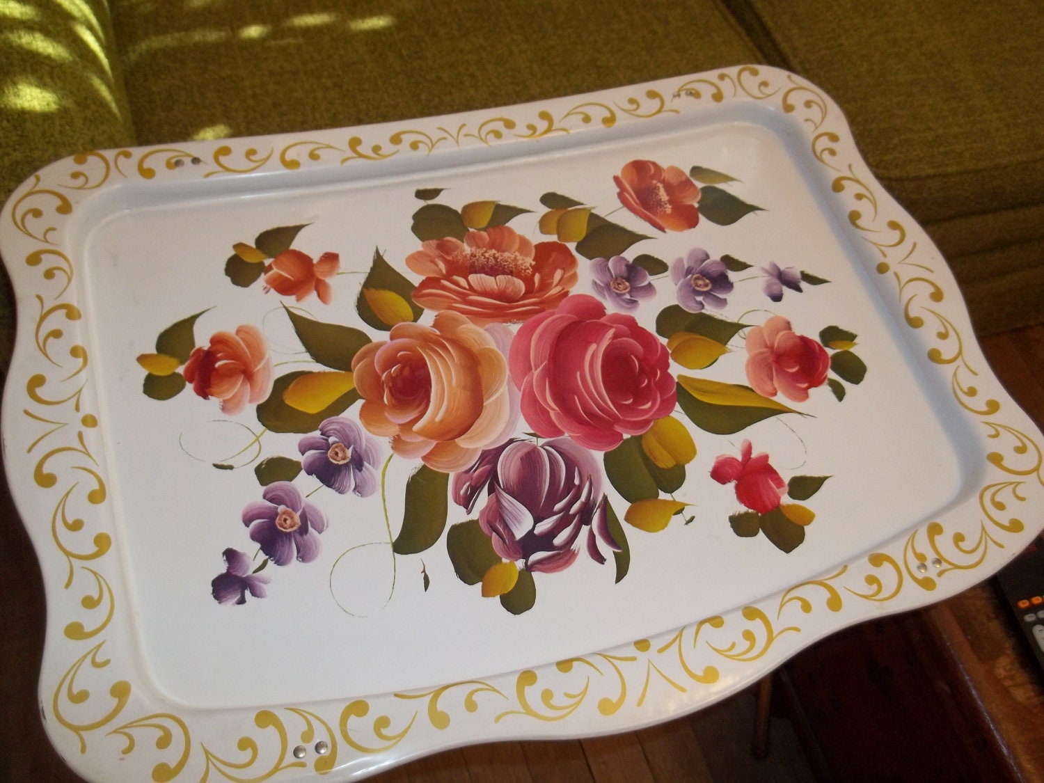 Vintage Floral tv tray Excellent condition