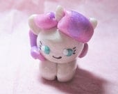 My Little Pony: Friendship is Magic Hand Sculpted Sweetie Belle Charm with Free Attachment