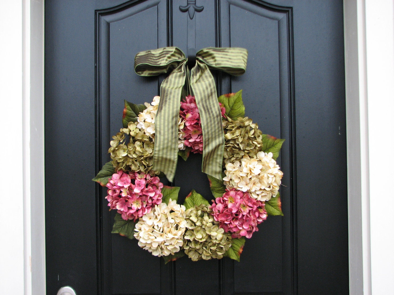 Spring Wreaths, Hydrangea Wreath, Spring Decorations, Online Wreath, Etsy Wreaths, Spring Hydrangeas, Spring Home Decor
