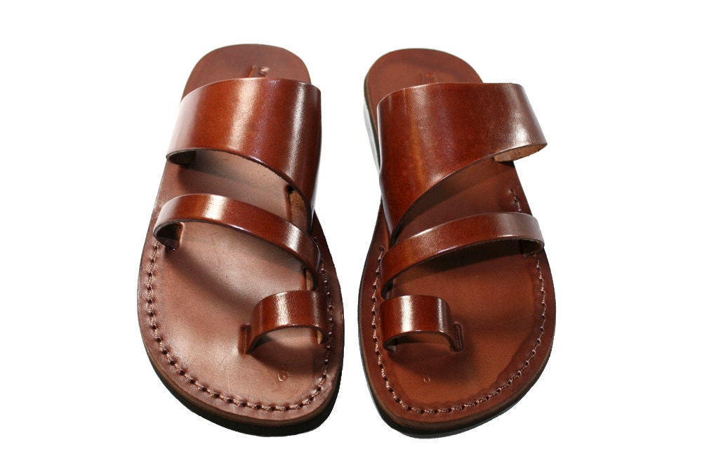 Brown Thong Leather Sandals - New Collection