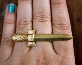 Medieval Sword Knuckle Ring