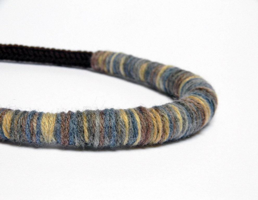 Chocolate brown and mixed colors knitted wool yarn necklace Camilla - dusty blue, cinnamon, creamy beige - ylleanna